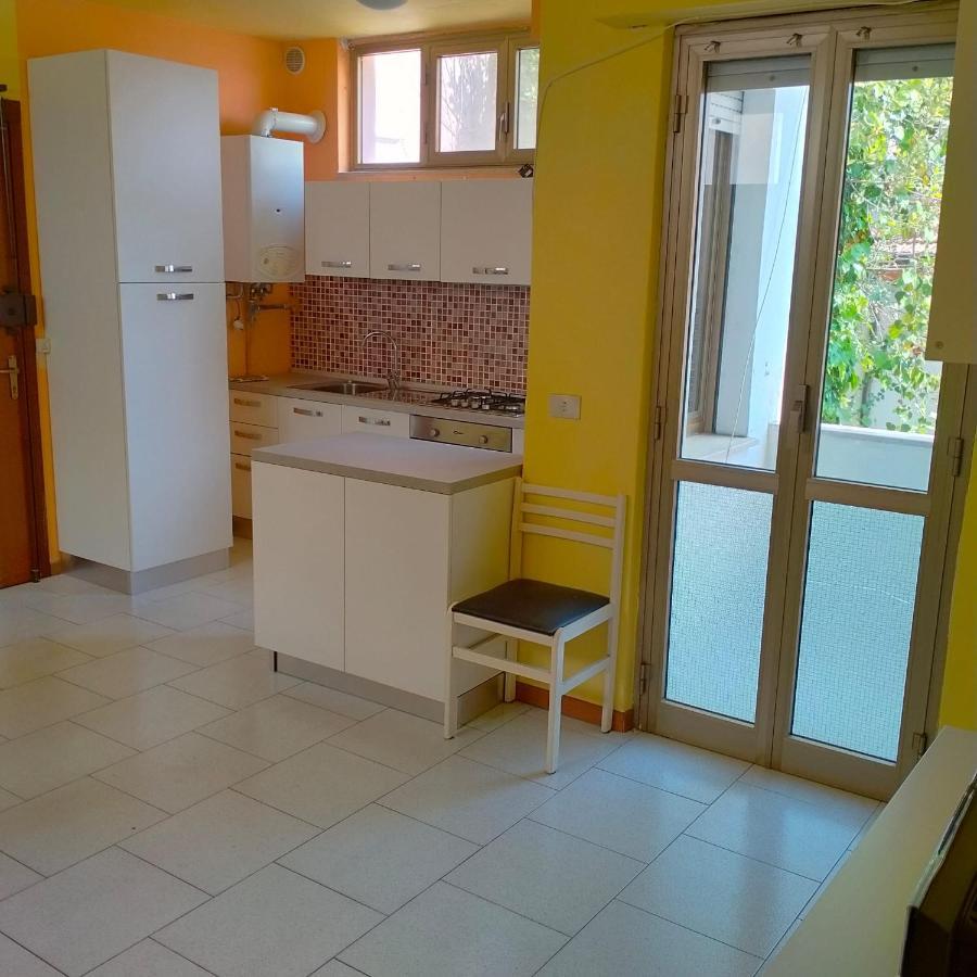 La Casa Vicino Al Parco Apartment Giulianova Bagian luar foto