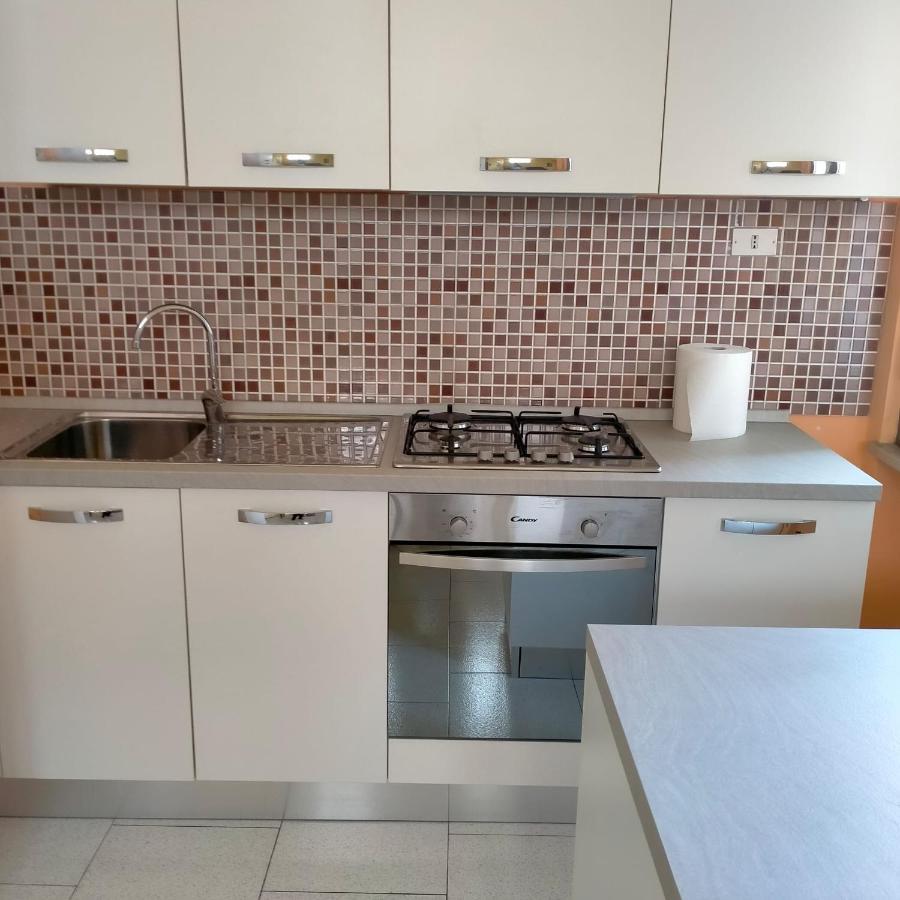 La Casa Vicino Al Parco Apartment Giulianova Bagian luar foto